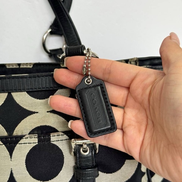 COACH GALLERY 19404M BLACK GRAY OP ART TOTE BAG SHOULDER PURSE - Picture 2 of 12